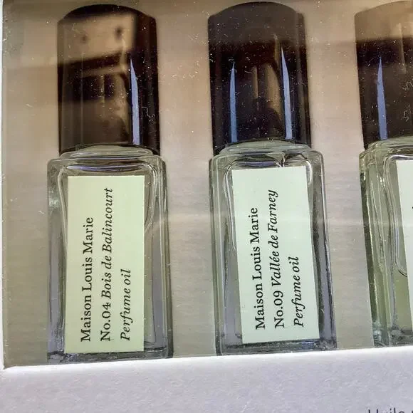 Maison Louis Marie Perfume Oil Discovery Set - Picture 3 of 6